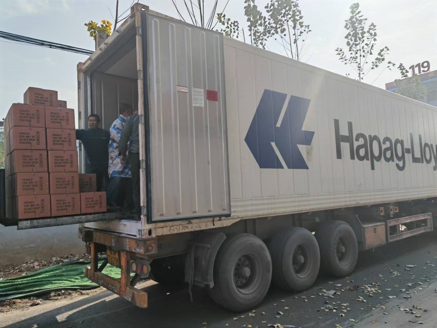 loading charcoal loading charcoal